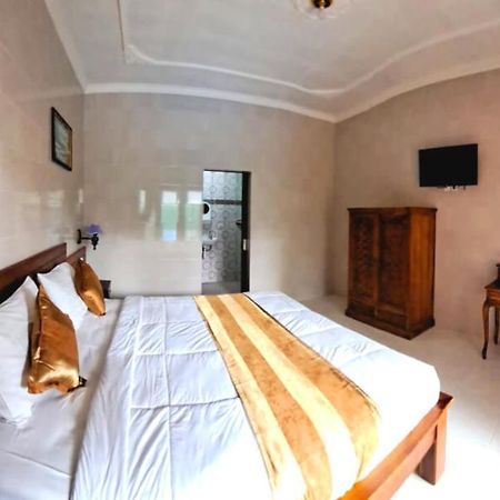 Wahyuga Sari Guest House Nita Salon & Spa Lembongan Exterior photo