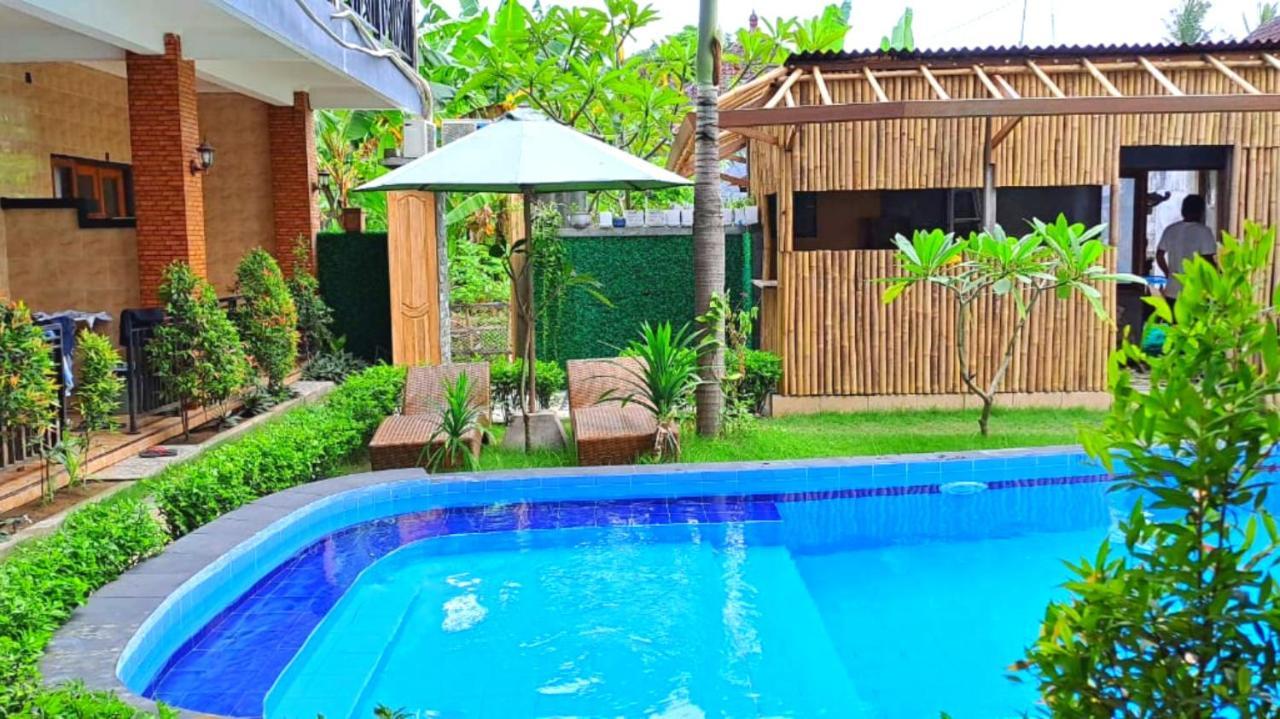 Wahyuga Sari Guest House Nita Salon & Spa Lembongan Exterior photo